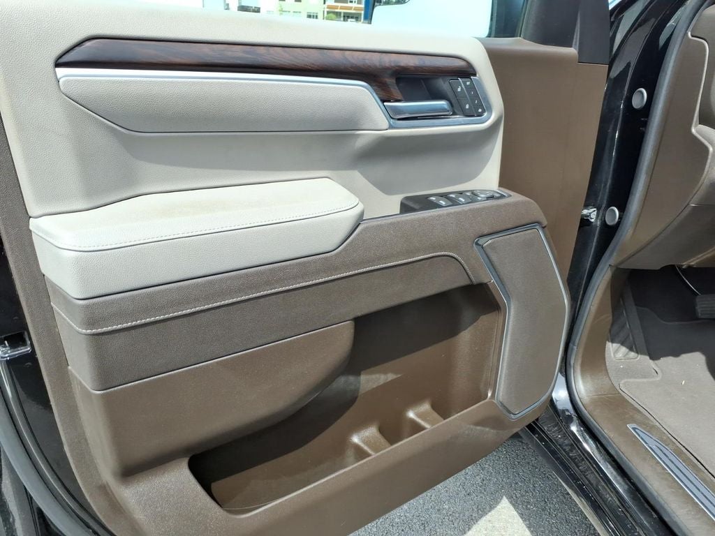 2026 GMC Sierra SLT