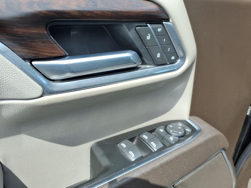 2026 GMC Sierra SLT