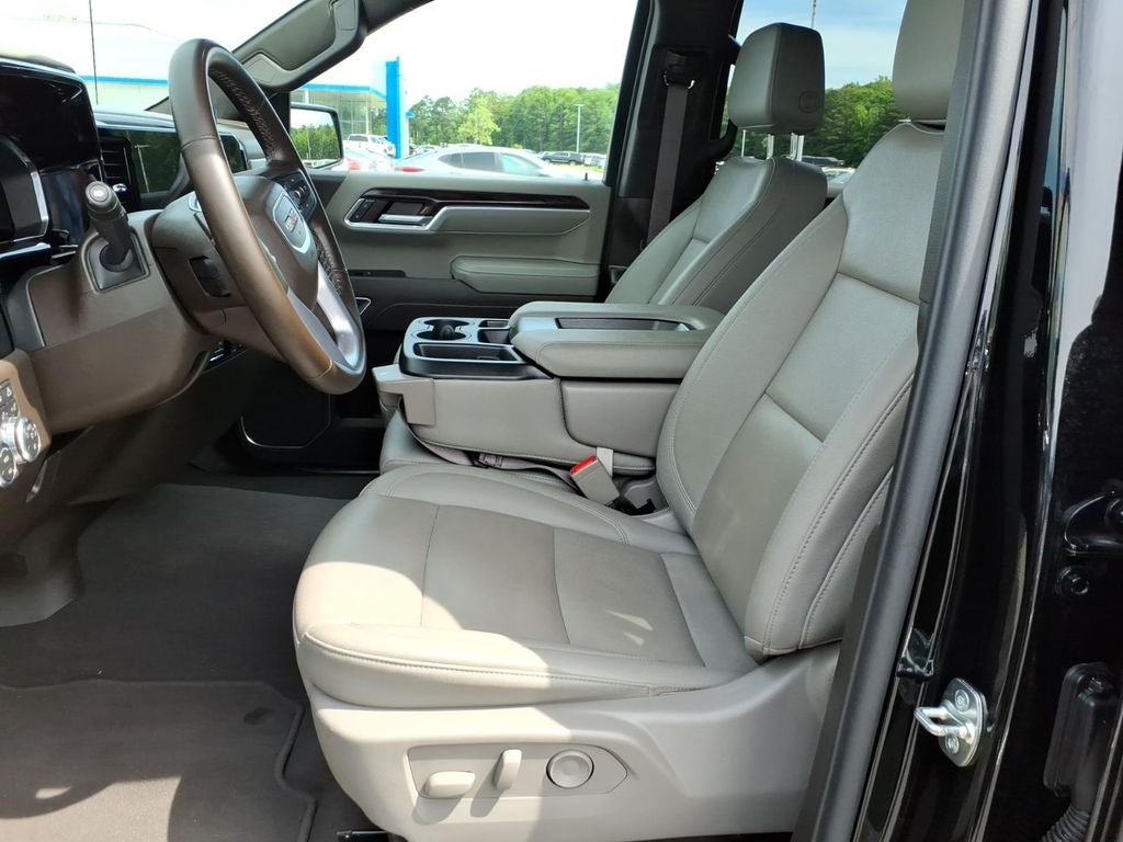 2026 GMC Sierra SLT