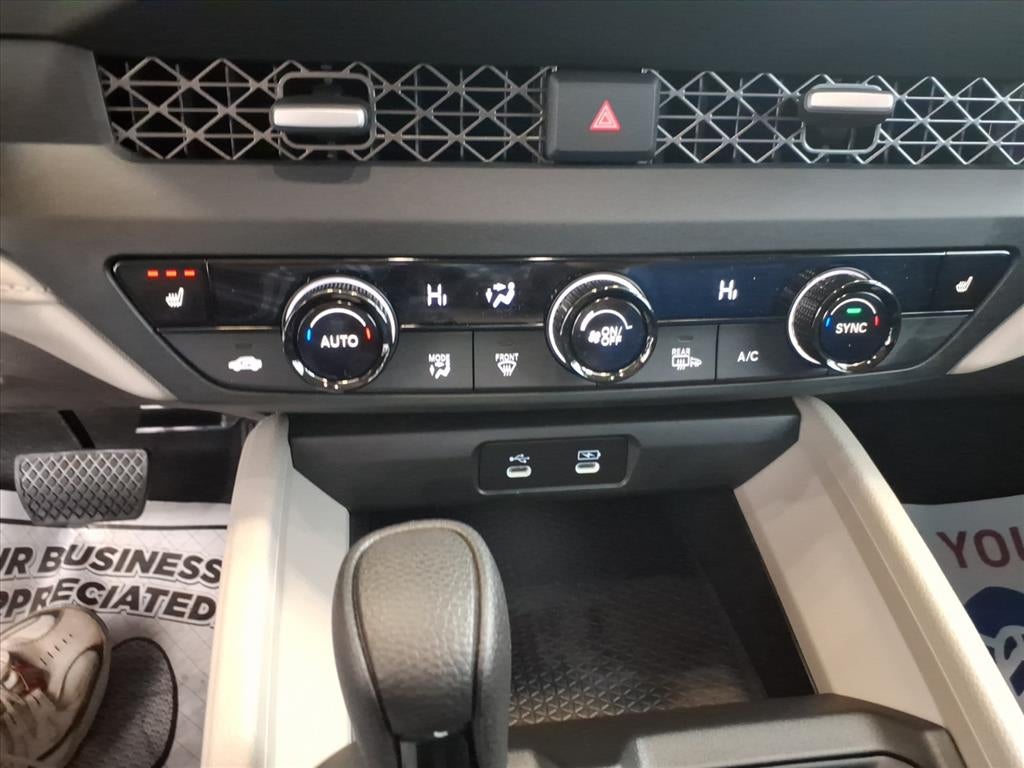 2025 Honda Accord SE