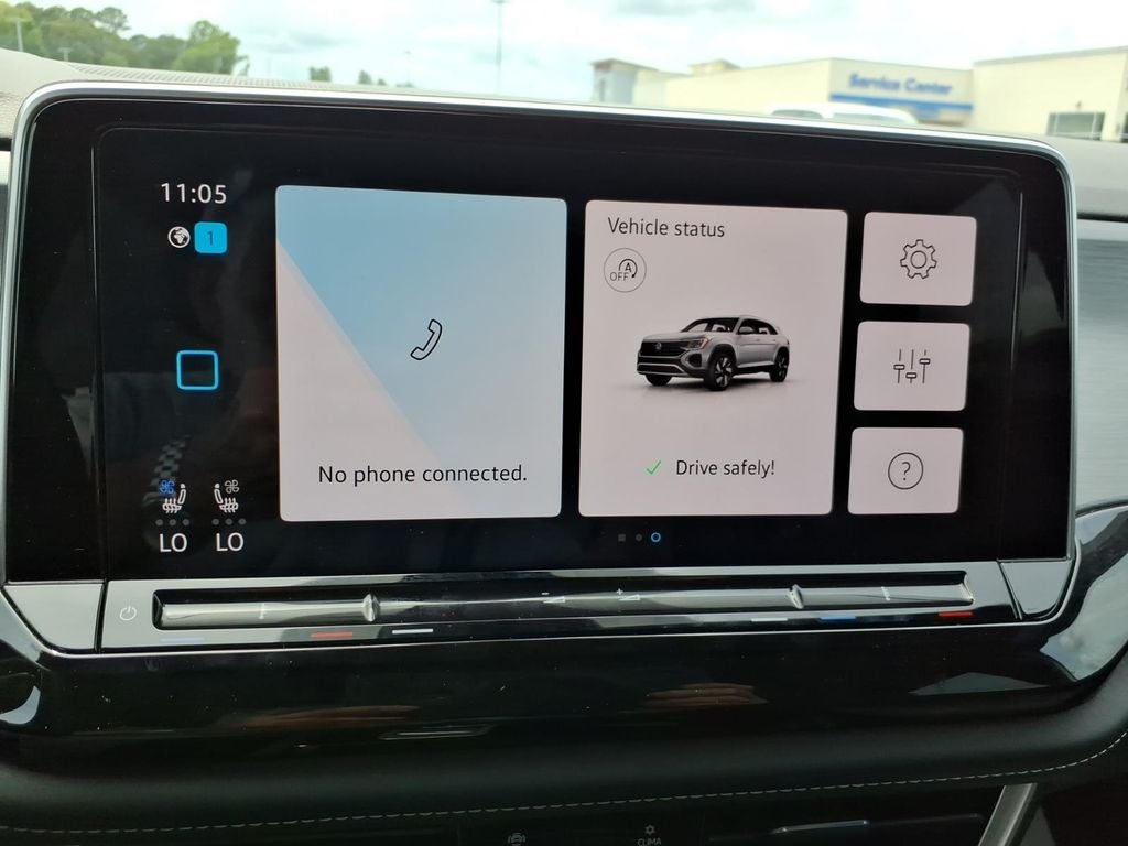 2025 Volkswagen Atlas Cross Sport 2.0T SE w/Technology