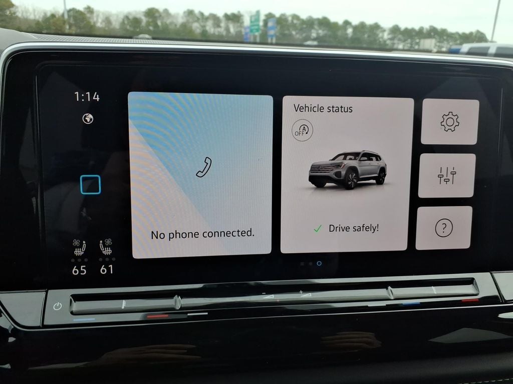 2025 Volkswagen Atlas 2.0T SE w/Technology