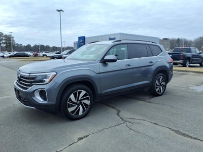 2025 Volkswagen Atlas 2.0T SE w/Technology