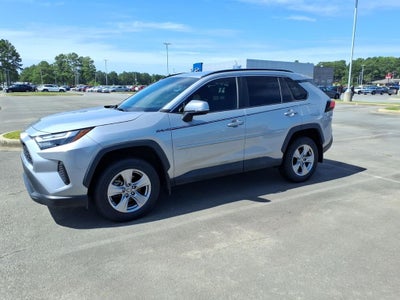 2023 Toyota RAV4 XLE