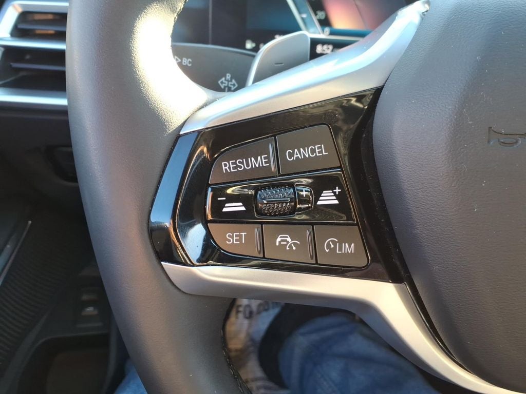 2025 BMW 3 series 330i xDrive