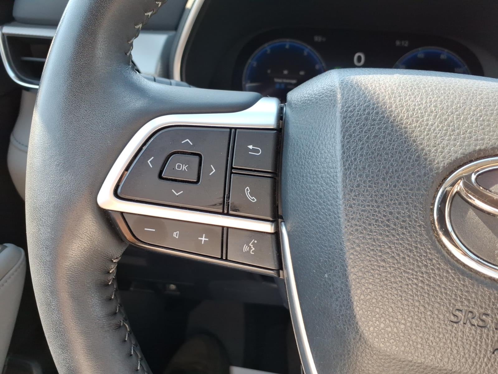 2023 Toyota Highlander Platinum