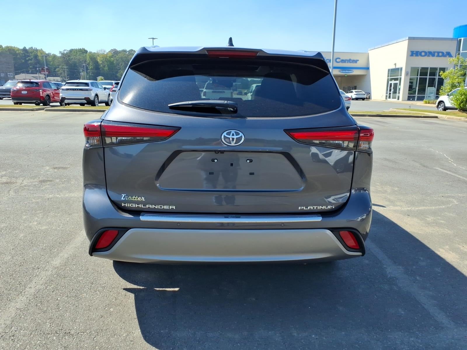 2023 Toyota Highlander Platinum