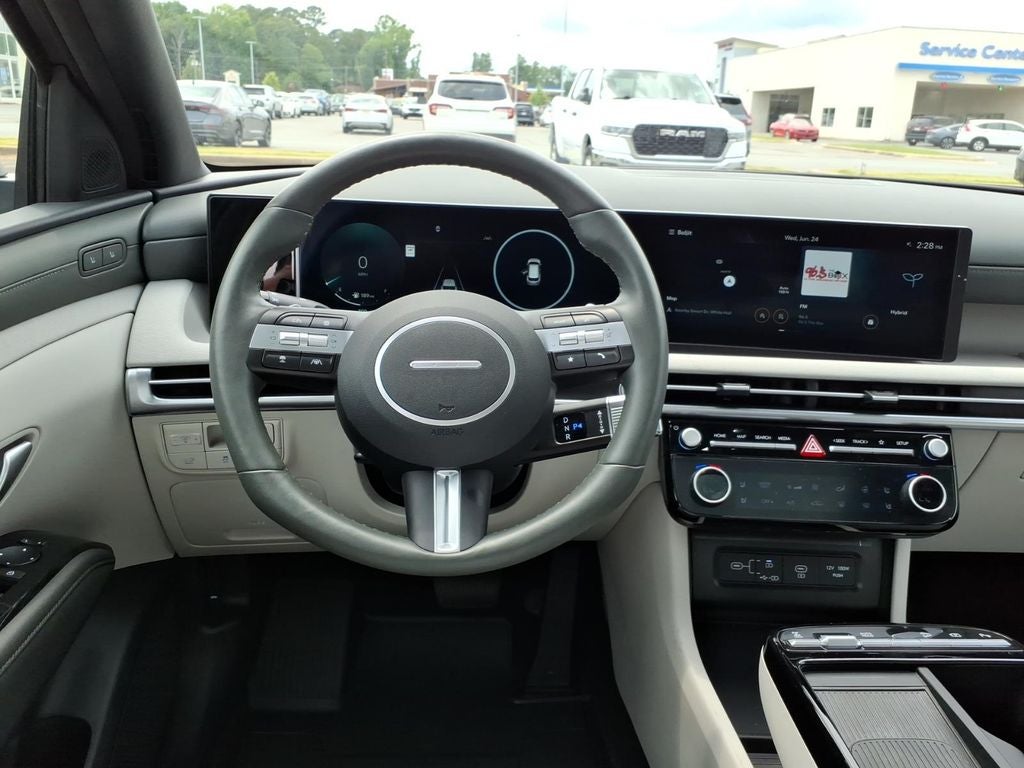 2025 Hyundai Tucson Hybrid Limited
