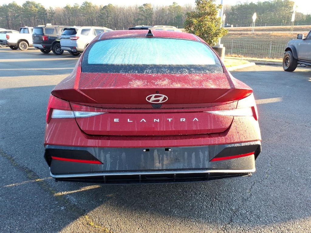 2025 Hyundai Elantra SEL Convenience