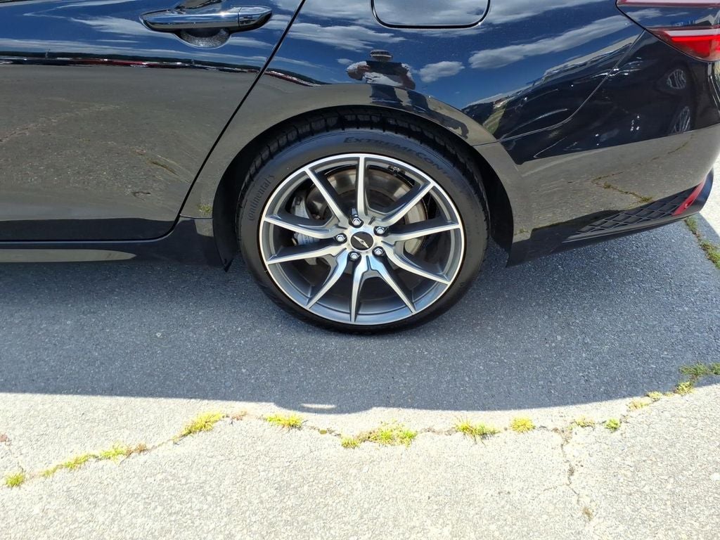 2025 Genesis G70 2.5T