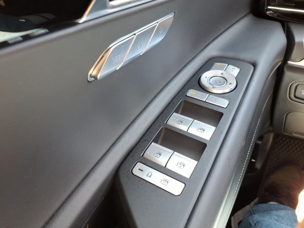 2025 Genesis GV80 2.5T Standard